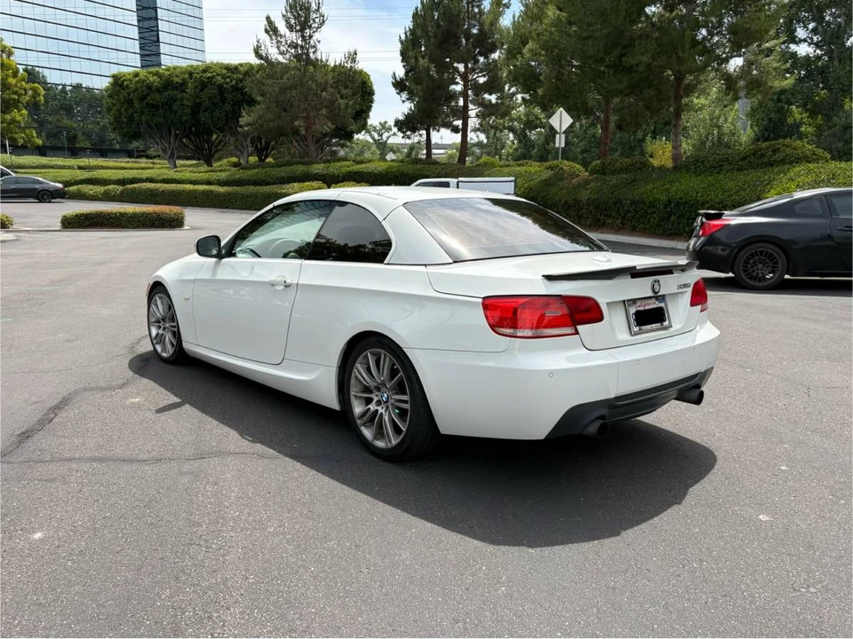 2010 BMW E93 335i Convertible - Image 3 of 20