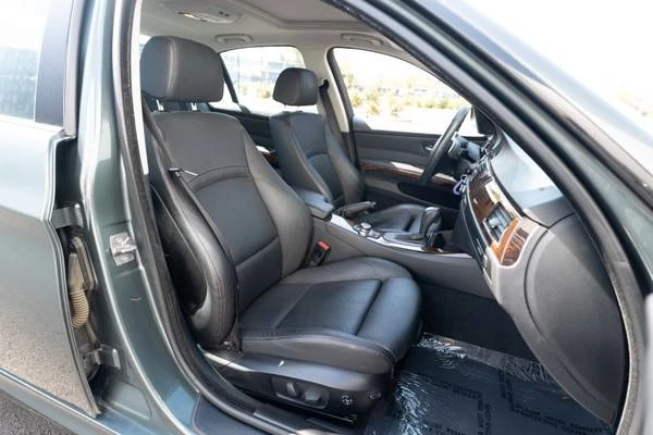 2010 BMW E90 335i Sedan - Image 20 of 21
