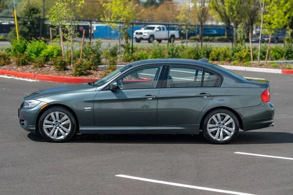 2010 BMW E90 335i Sedan - Image 8 of 21