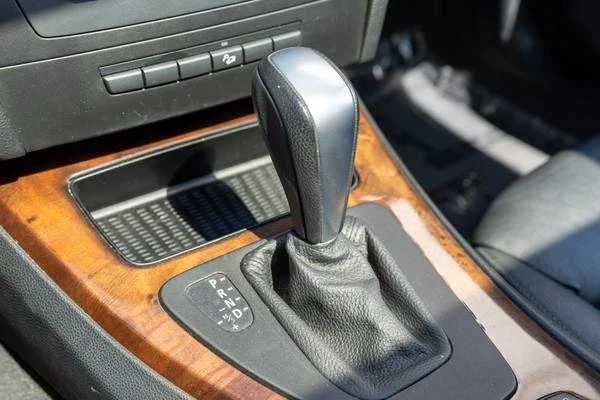 2010 BMW E90 335i Sedan - Image 18 of 21