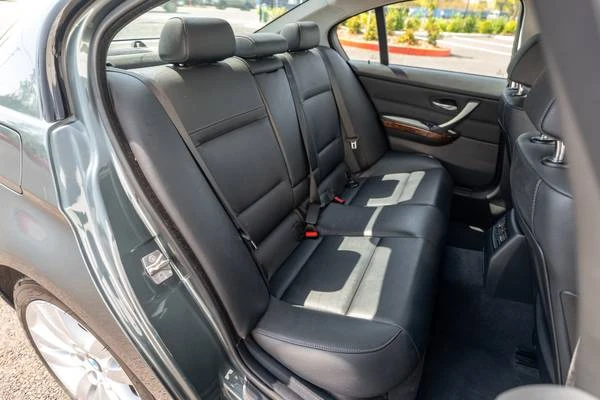 2010 BMW E90 335i Sedan - Image 16 of 21