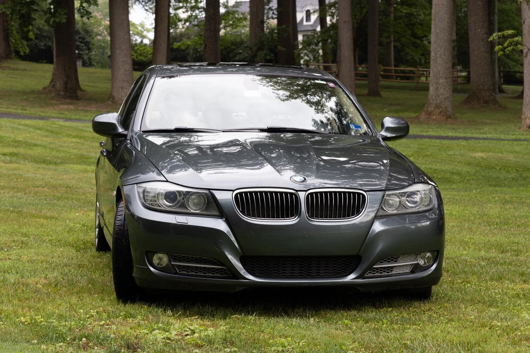 2010 BMW E90 335i Sedan - Image 16 of 31
