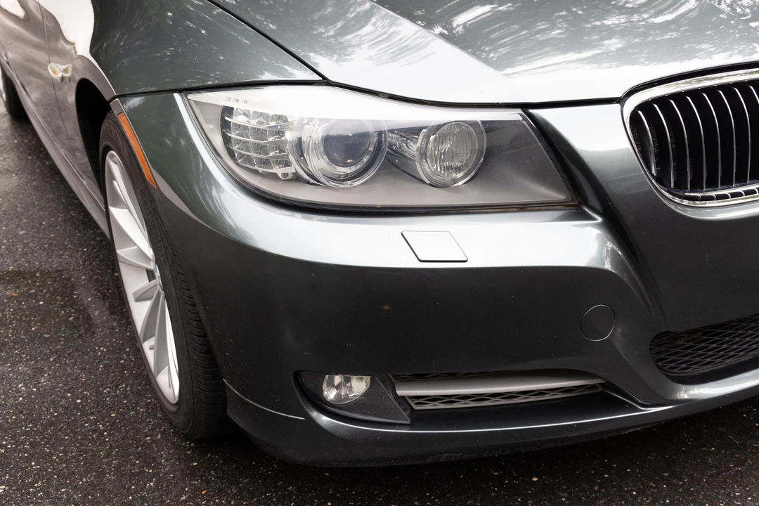 2010 BMW E90 335i Sedan - Image 19 of 31