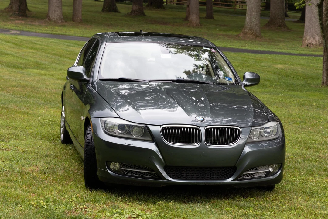 2010 BMW E90 335i Sedan - Image 15 of 31