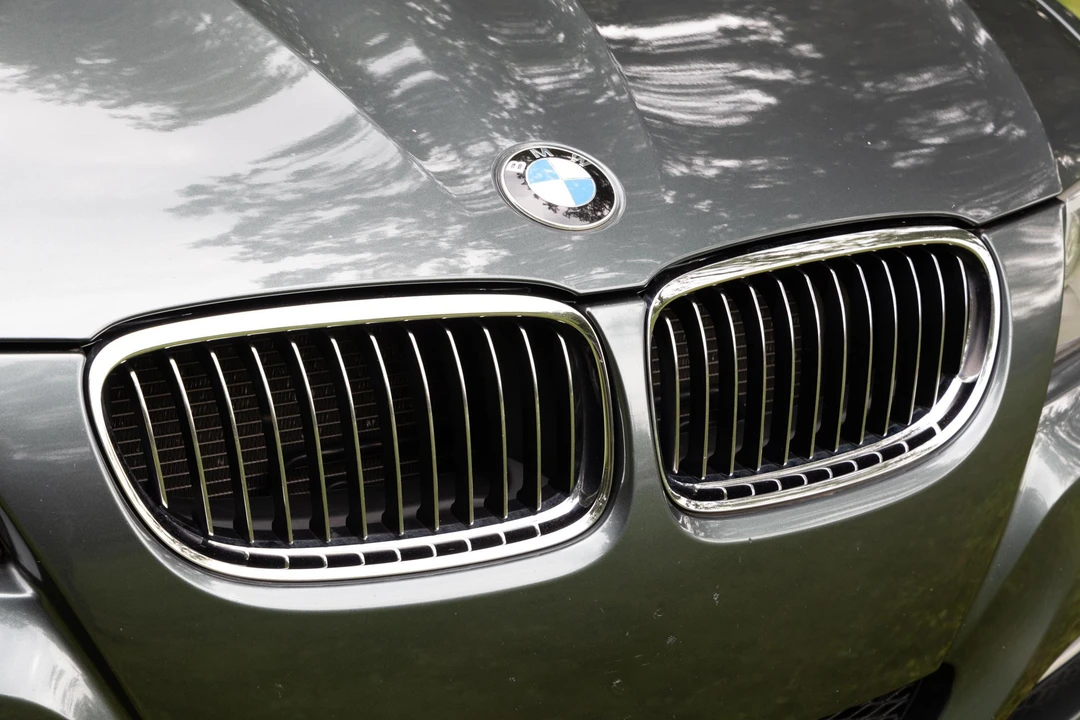 2010 BMW E90 335i Sedan - Image 21 of 31