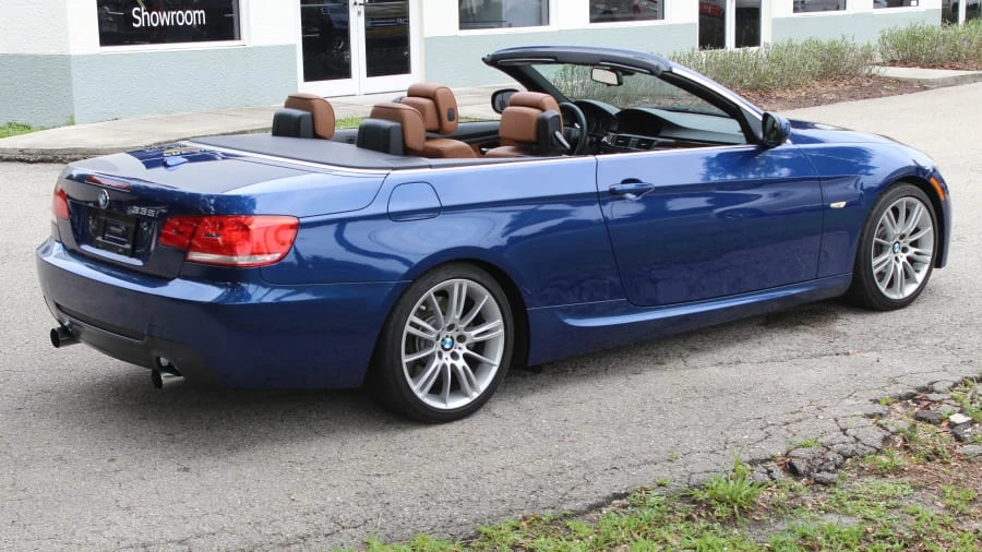 2010 BMW E93 335i Convertible - Image 17 of 28