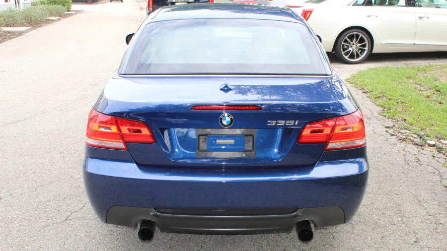 2010 BMW E93 335i Convertible - Image 25 of 28