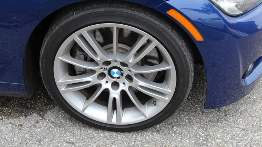 2010 BMW E93 335i Convertible - Image 10 of 28