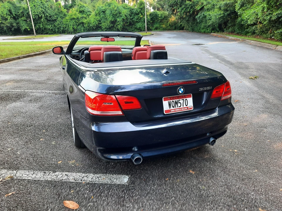 2010 BMW E93 335i Convertible - Image 19 of 31