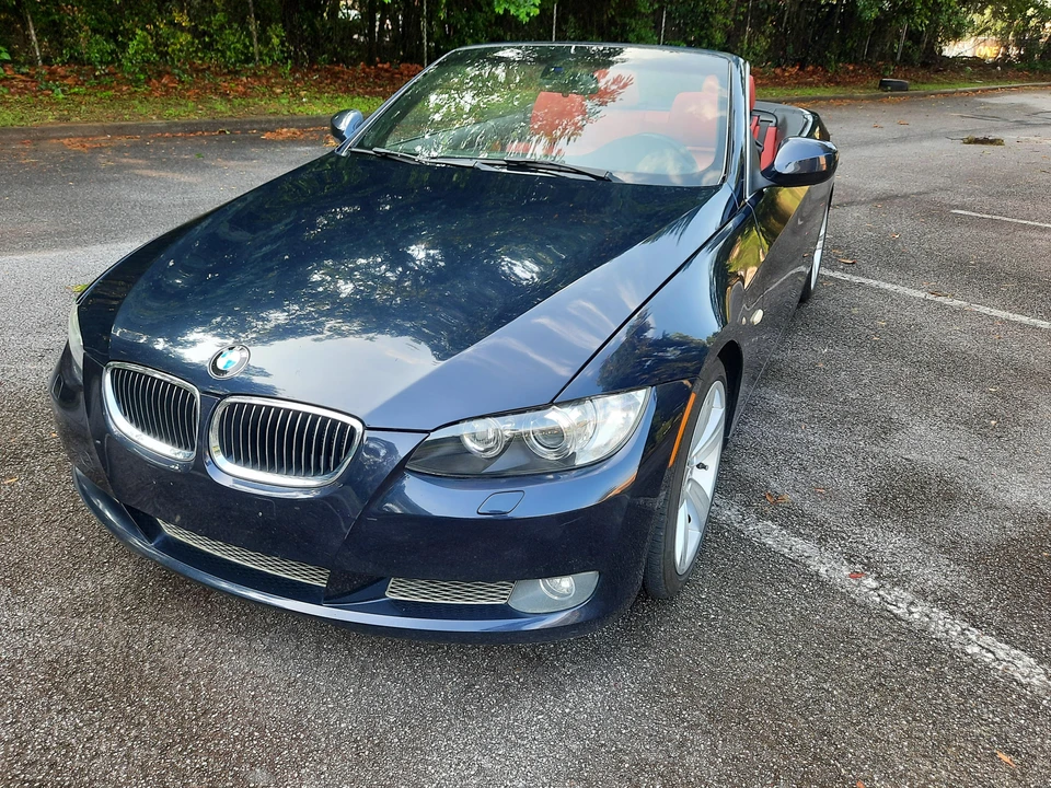 2010 BMW E93 335i Convertible - Image 7 of 31