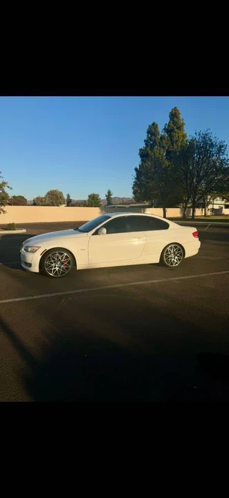 2010 BMW E92 335i Coupe - Image 4 of 17