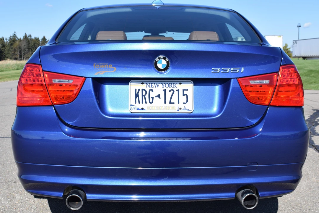 2010 BMW E90 335i Sedan - Image 5 of 5