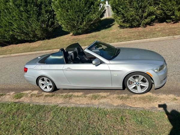 2010 BMW E93 335i Convertible - Image 2 of 20