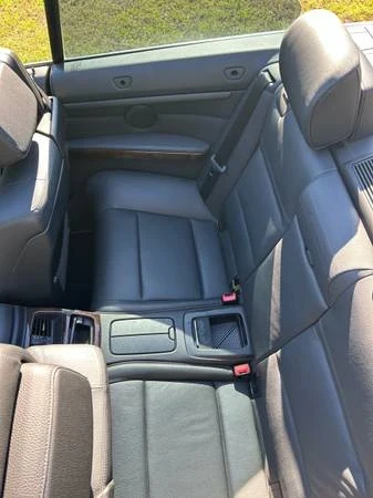 2010 BMW E93 335i Convertible - Image 11 of 20
