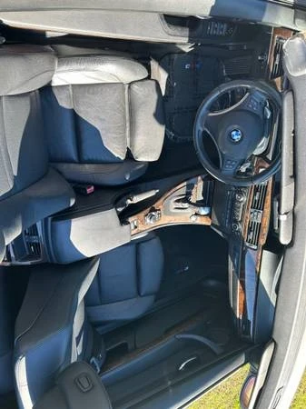 2010 BMW E93 335i Convertible - Image 12 of 20