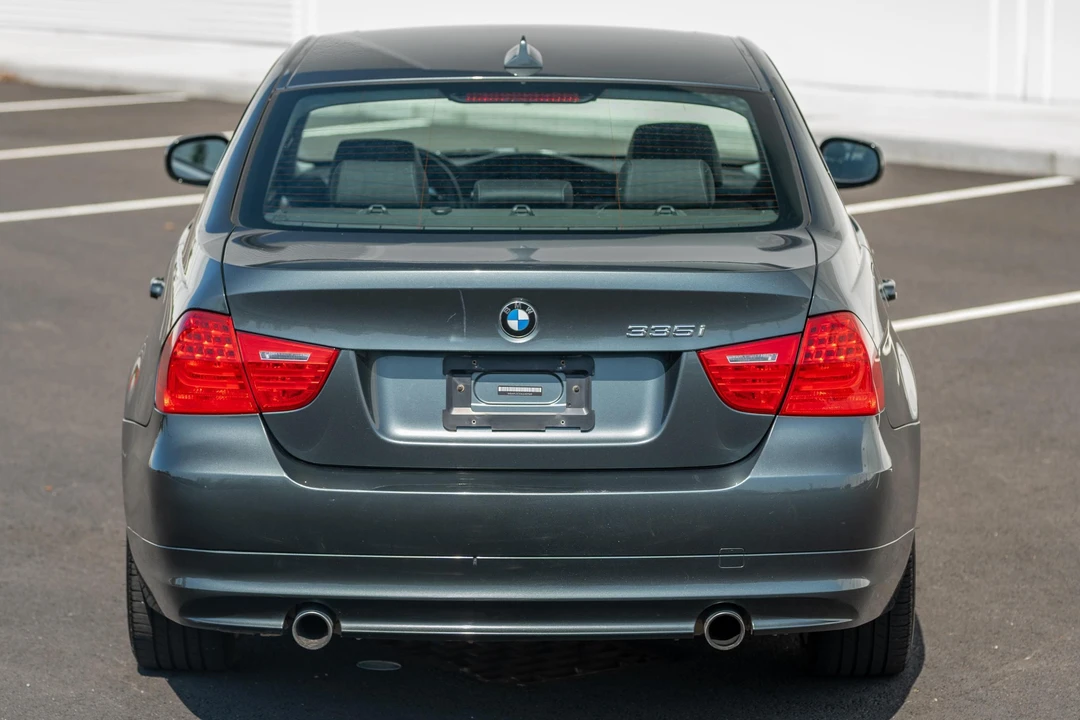 2010 BMW E90 335i Sedan - Image 5 of 31