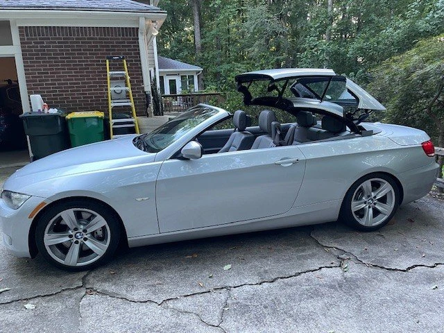 2010 BMW E93 335i Convertible - Image 7 of 11