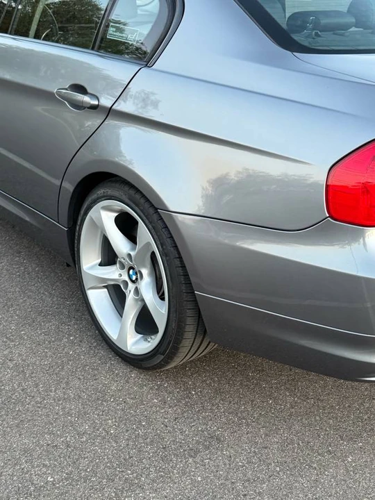 2010 BMW E90 335i Sedan - Image 5 of 13