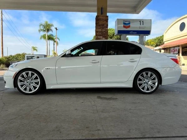 2010 BMW E60 545i & 550i Sedan - Image 4 of 19