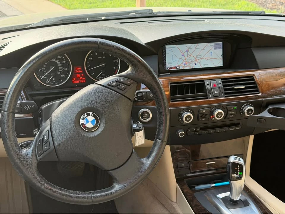 2010 BMW E60 5 Series Sedan - Image 9 of 13