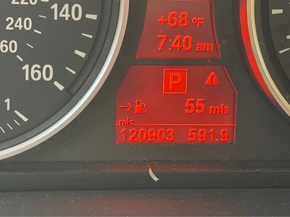 2010 BMW E60 5 Series Sedan - Image 10 of 13