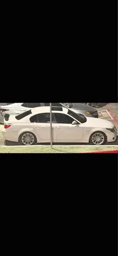 2010 BMW 5 Series 525i Sedan 4D