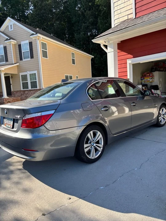 2010 BMW E60 5 Series Sedan - Image 2 of 10