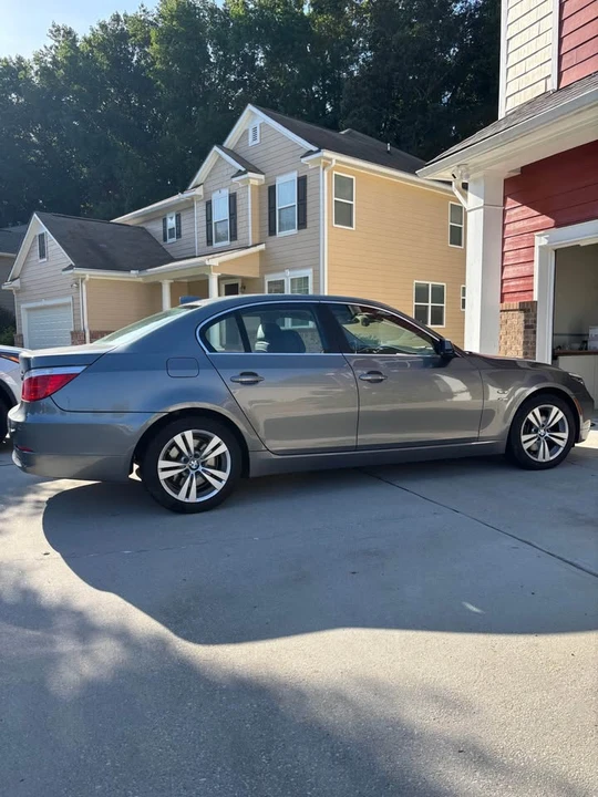 2010 BMW E60 5 Series Sedan - Image 3 of 10