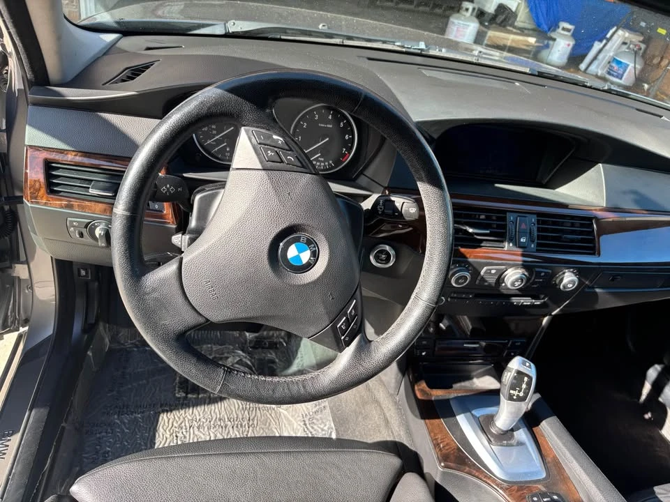 2010 BMW E60 5 Series Sedan - Image 8 of 10