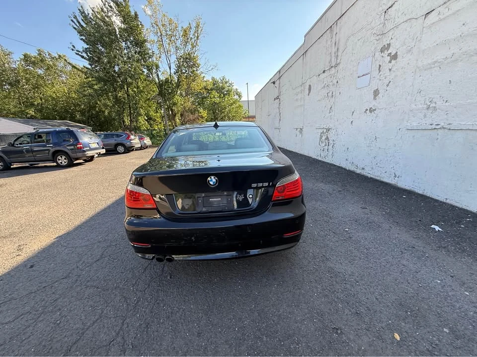 2010 BMW E60 5 Series Sedan - Image 15 of 20