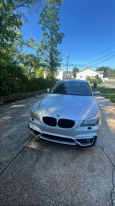 2010 BMW E60 5 Series Sedan - Image 2 of 8
