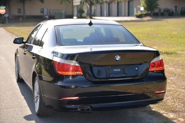 2010 BMW E60 5 Series Sedan - Image 11 of 21