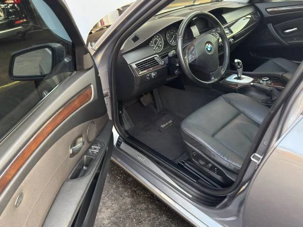2010 BMW E60 5 Series Sedan - Image 12 of 21