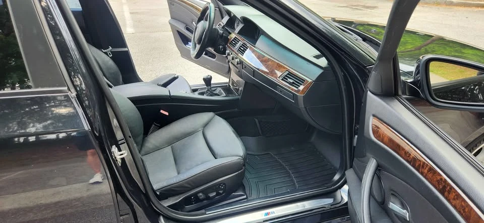 2010 BMW E60 5 Series Sedan - Image 19 of 20