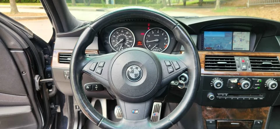 2010 BMW E60 5 Series Sedan - Image 16 of 20