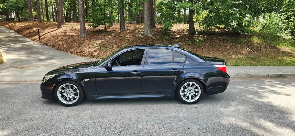 2010 BMW E60 5 Series Sedan - Image 3 of 20