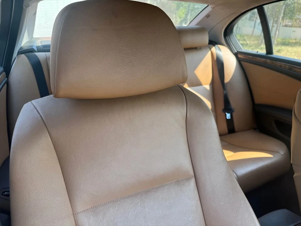 2010 BMW F10 5 Series Sedan - Image 6 of 7