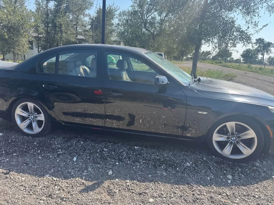 2010 BMW F10 5 Series Sedan - Image 3 of 7