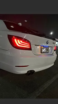2010 BMW 5 Series 528i Sedan 4D