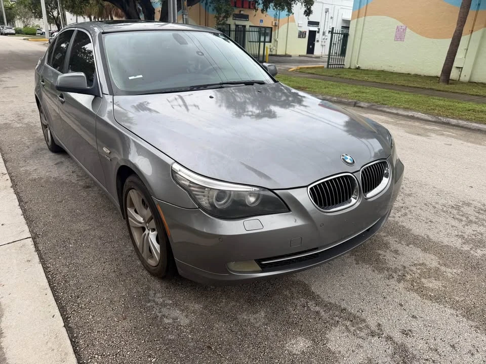 2010 BMW E60 5 Series Sedan - Image 8 of 10