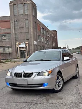 2010 BMW 5 Series 528i Sedan 4D