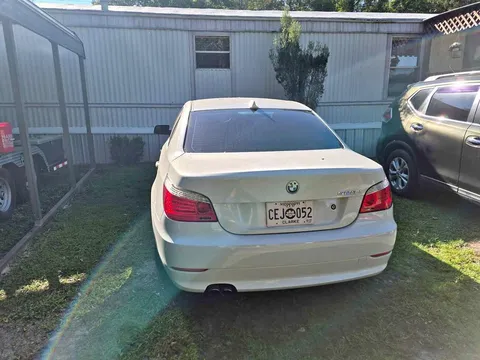 2010 BMW 5 Series 528i Sedan 4D