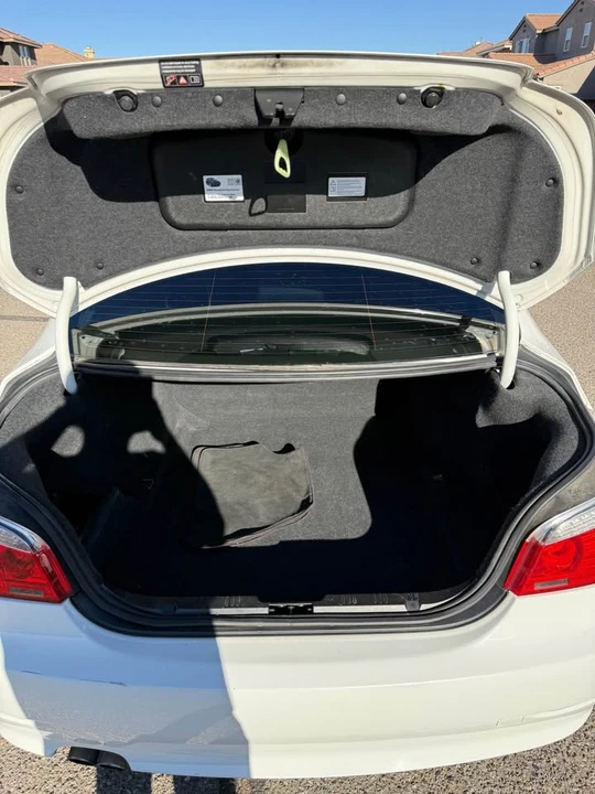 2010 BMW E60 5 Series Sedan - Image 9 of 16