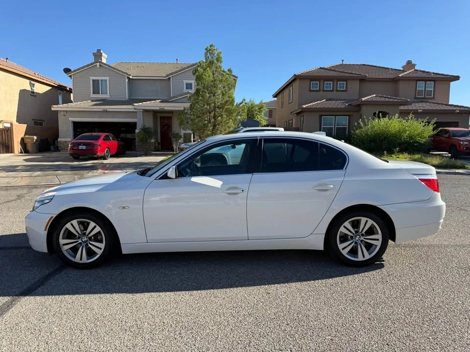 2010 BMW E60 5 Series Sedan - Image 7 of 16