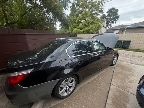 2010 BMW 5 Series 528i Sedan 4D