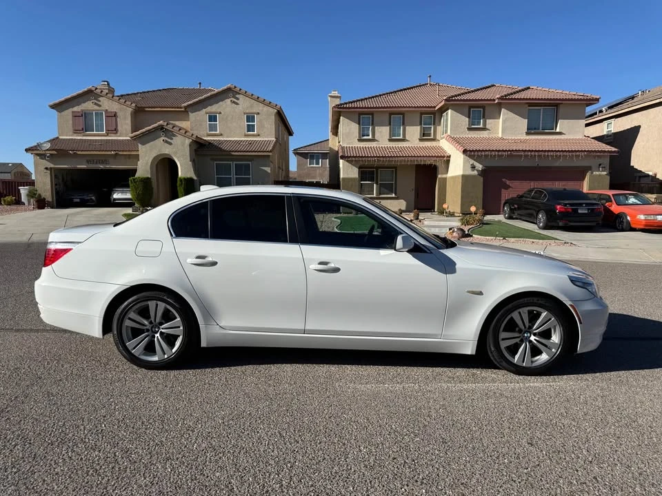 2010 BMW E60 5 Series Sedan - Image 4 of 16