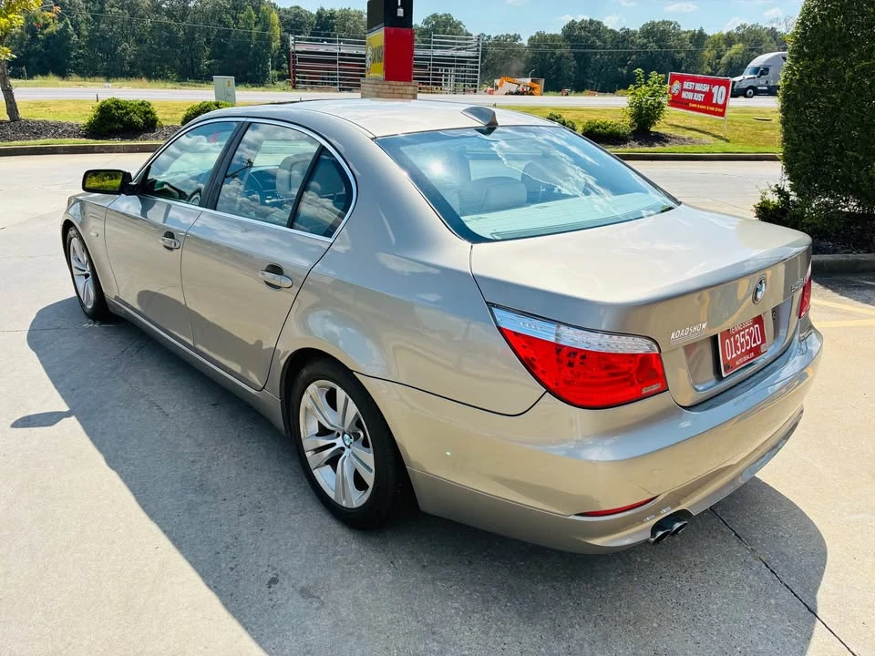 2010 BMW E60 5 Series Sedan - Image 3 of 4