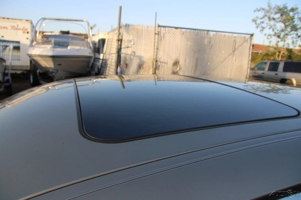 2010 BMW E60 5 Series Sedan - Image 10 of 21