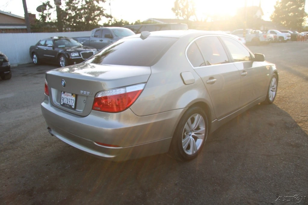 2010 BMW E60 5 Series Sedan - Image 4 of 21