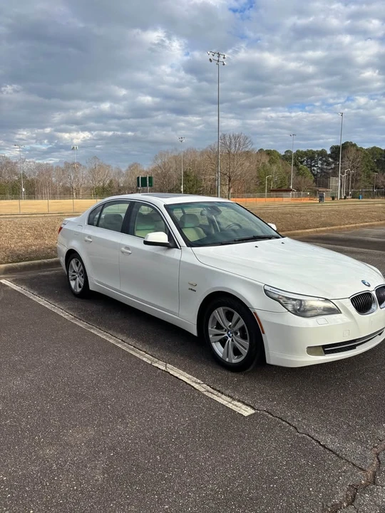 2010 BMW E60 5 Series Sedan - Image 3 of 18
